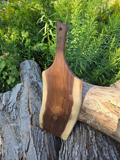 Wooden cutting board